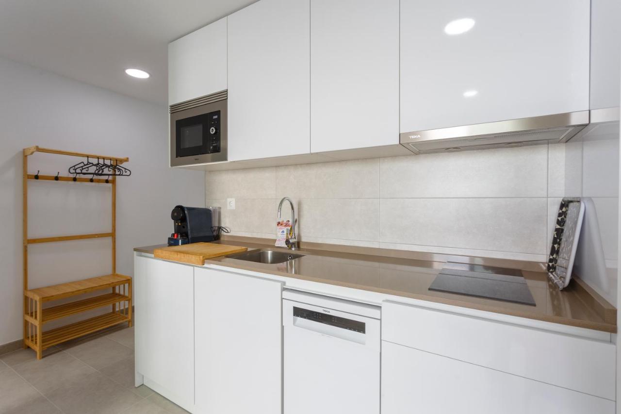 Poseidon Beach Apartment & Parking By Cadiz4Rentals المظهر الخارجي الصورة